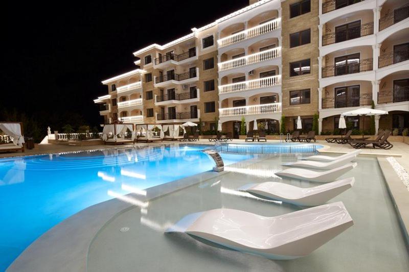 Valencia Gardens Deluxe Apartments Misivri Dış mekan fotoğraf