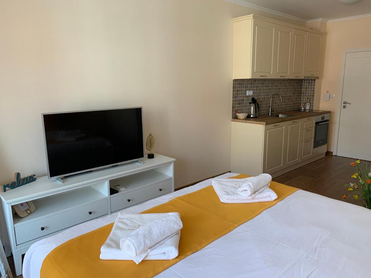 Valencia Gardens Deluxe Apartments Misivri Dış mekan fotoğraf